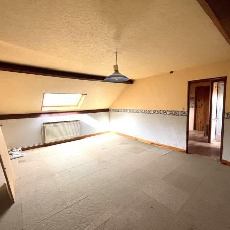 Maison - 188 m² - 10 pièces