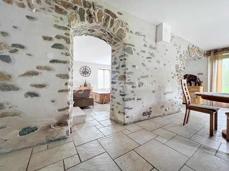 Maison en pierre - 160 m² - 6 pièces