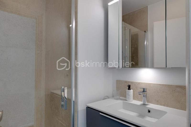 Appartement - 105 m² - 4 pièces