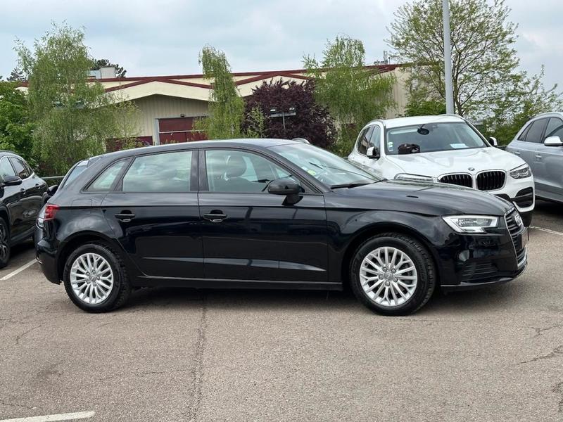 Audi A3 III (2) Sportback 1.6 Tdi 116 Business Line