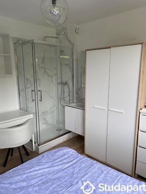 Chambre - 9 m² - 1 pièce