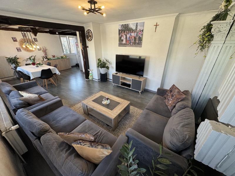 Maison - 140 m² - 7 pièces