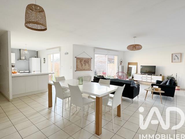 Maison - 150 m² - 6 pièces