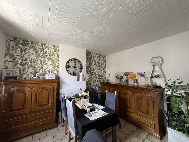 Maison - 104 m² - 4 pièces