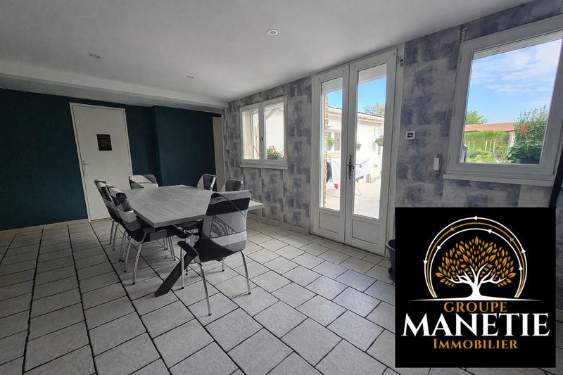 Maison - 182 m² - 7 pièces