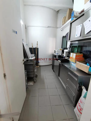 Fonds de commerce - 120 m²