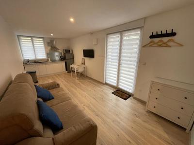 Studio - 28 m² - 1 pièce