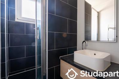 Chambre - 31 m² - 1 pièce