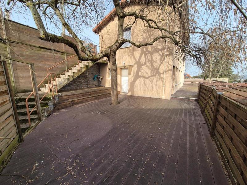 Maison traditionnelle - 100 m² - 5 pièces