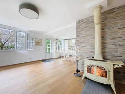 Maison - 148 m² - 8 pièces