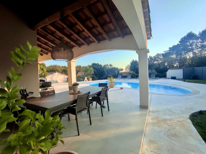 Maison - 183 m² - 6 pièces