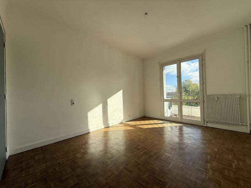 Appartement - 79 m² - 3 pièces