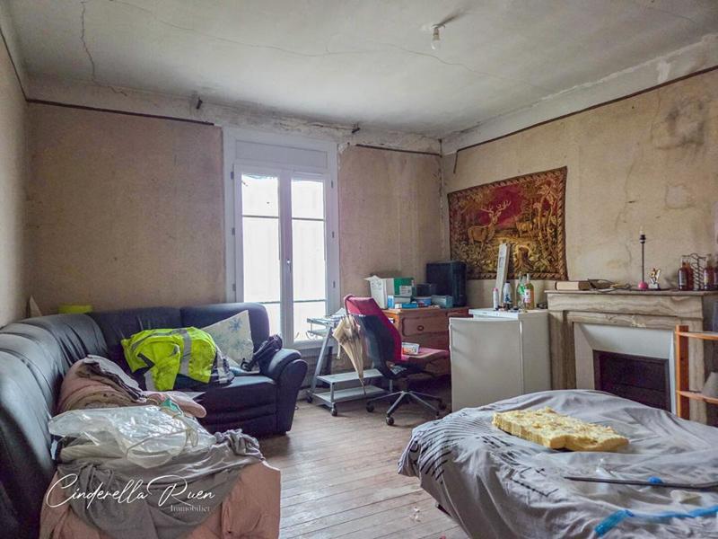 Maison - 275 m² - 11 pièces