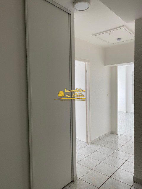 Appartement - 76 m² - 3 pièces