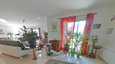 Maison - 125 m² - 4 pièces