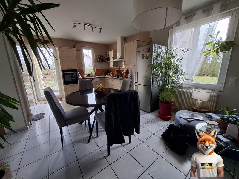 Maison - 91 m² - 5 pièces
