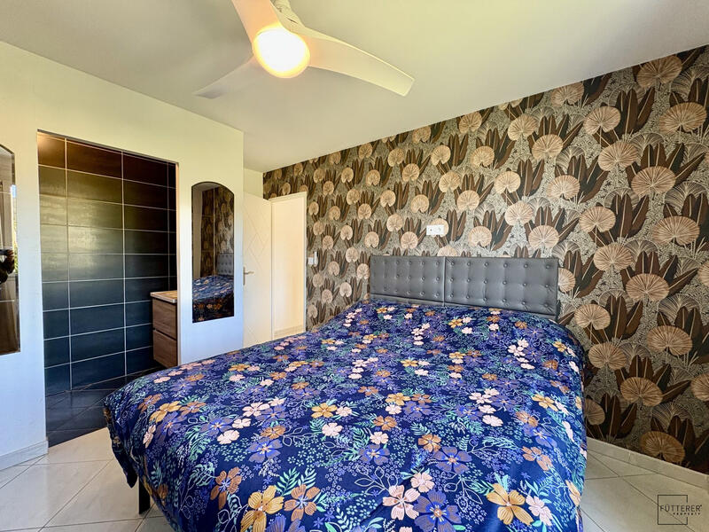 Maison traditionnelle - 143 m² - 7 pièces