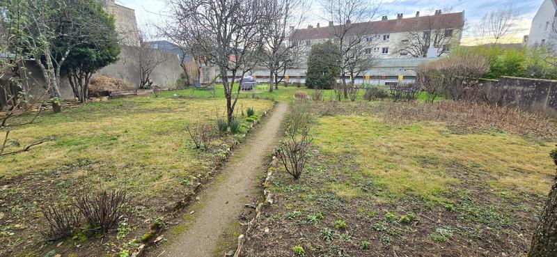 Maison - 157 m² - 8 pièces