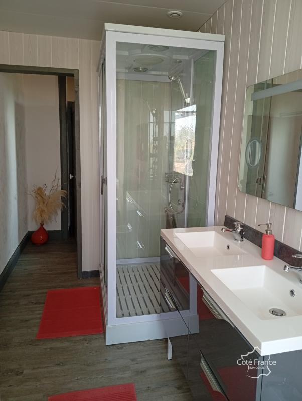 Maison chambre d'hôtes - 371 m² - 14 pièces