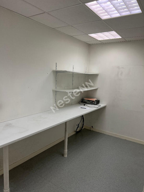 Local commercial - 116 m²