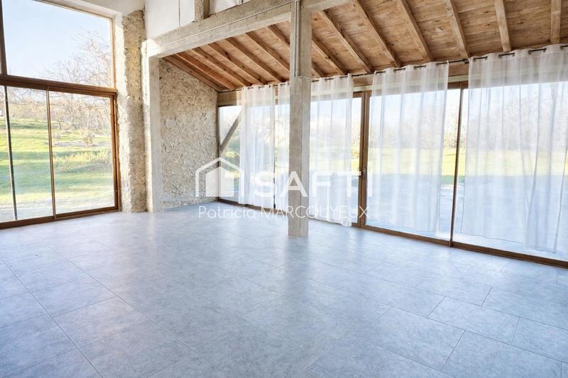 Maison - 400 m² - 10 pièces