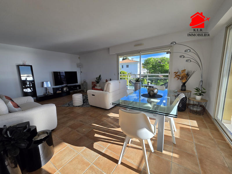 Appartement - 103 m² - 4 pièces