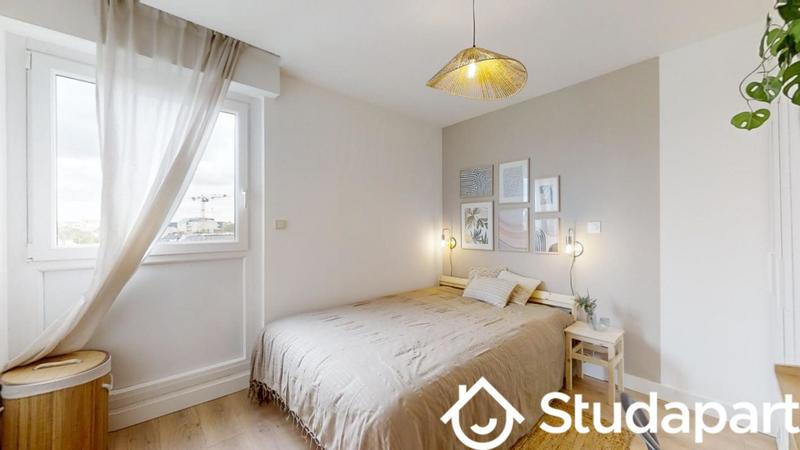 Chambre - 9 m² - 1 pièce