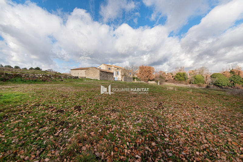 Maison - 235 m² - 7 pièces