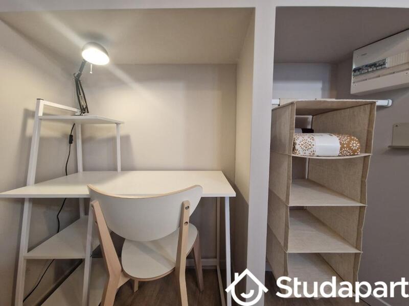 Chambre - 15 m² - 1 pièce