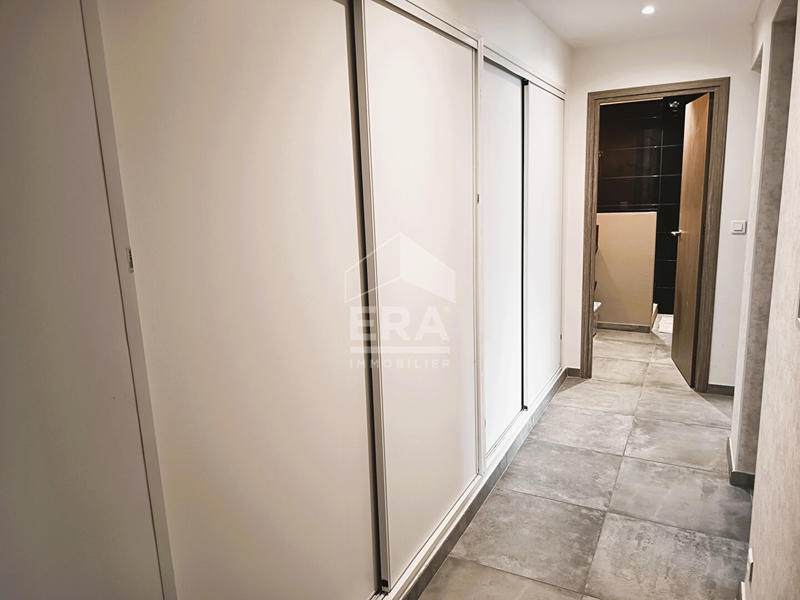 Appartement - 97 m² - 4 pièces