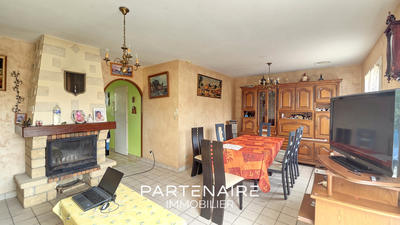 Maison - 96 m² - 4 pièces