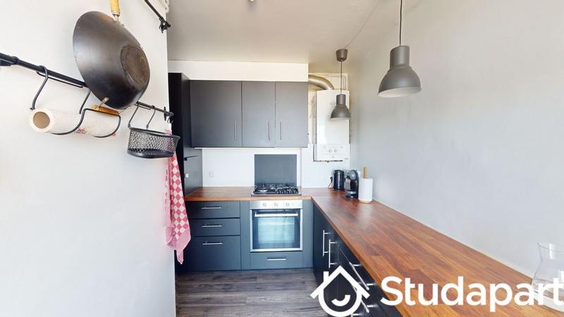 Chambre - 69 m² - 1 pièce