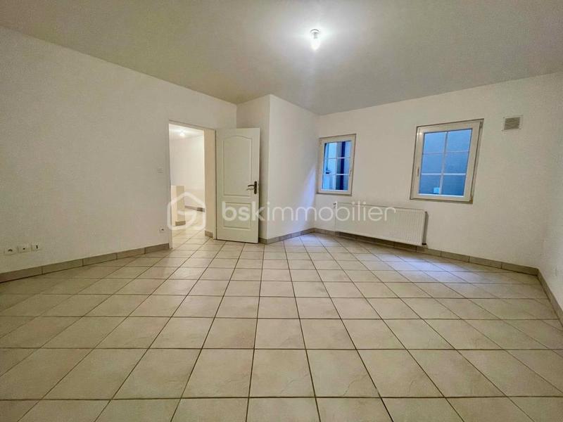 Maison - 104 m² - 4 pièces