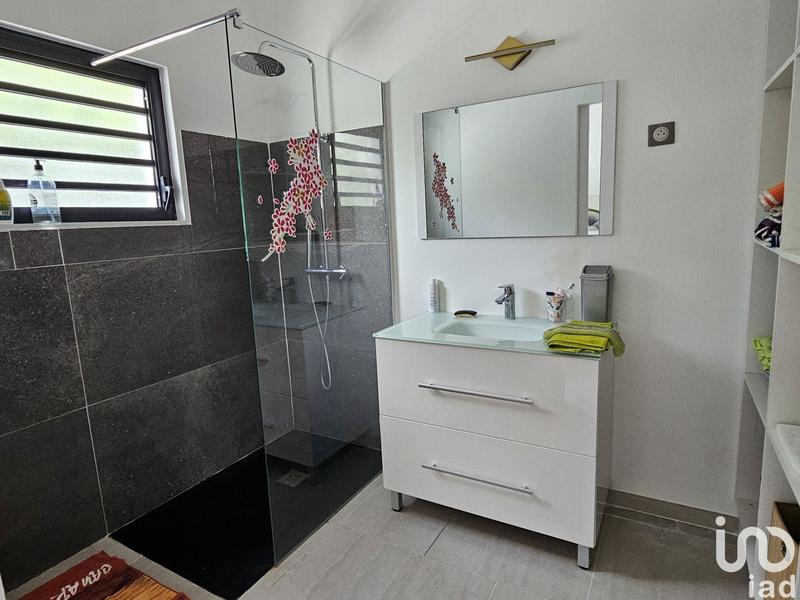 Maison - 111 m² - 4 pièces