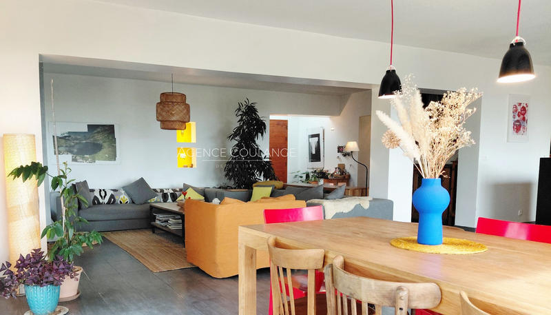 Villa - 180 m² - 5 pièces