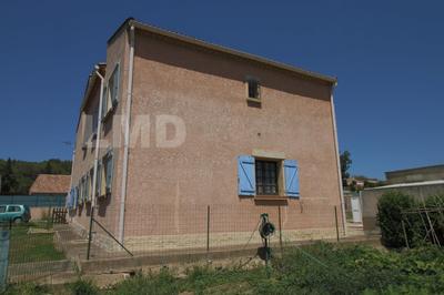 Maison - 156 m² - 7 pièces