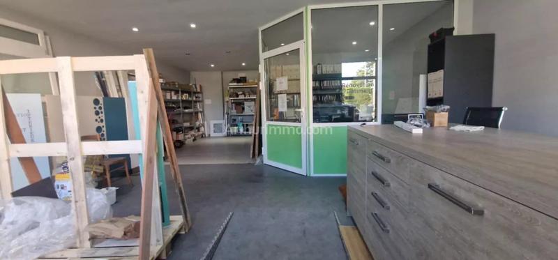 Bureau - 65 m² - 1 pièce