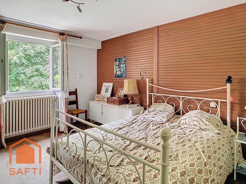 Maison - 146 m² - 8 pièces