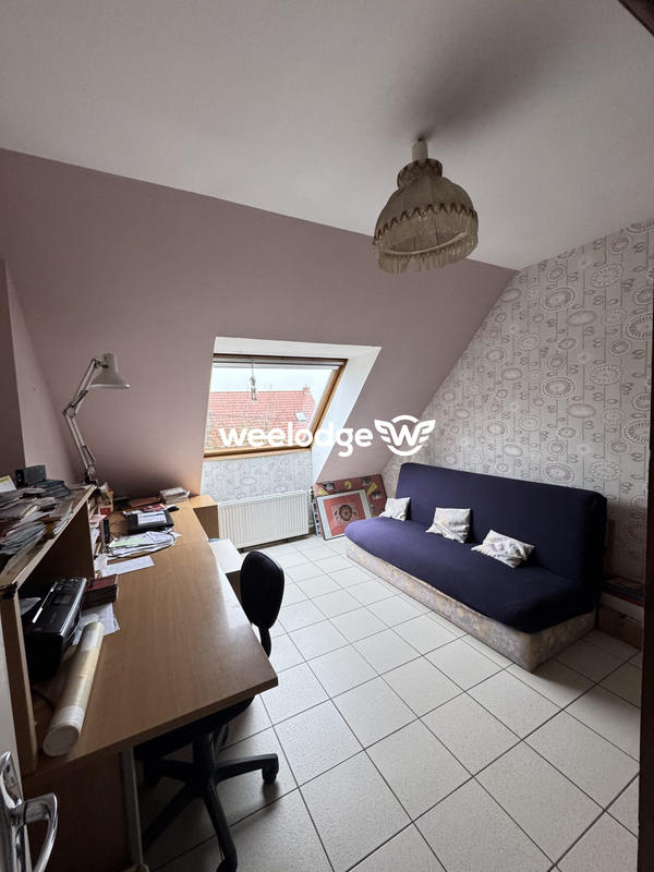 Maison - 123 m² - 8 pièces