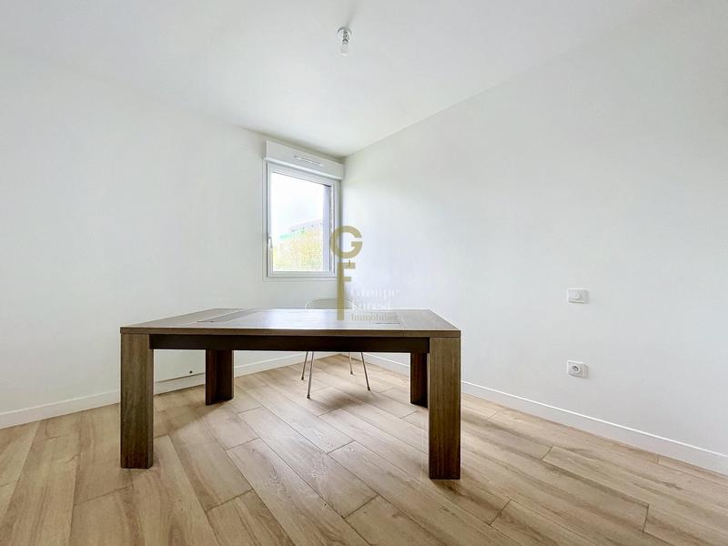 Appartement - 101 m² - 4 pièces