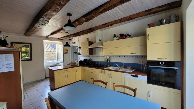 Longère - 210 m² - 8 pièces