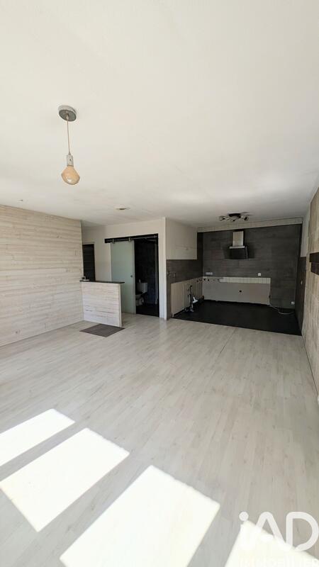 Appartement - 77 m² - 3 pièces