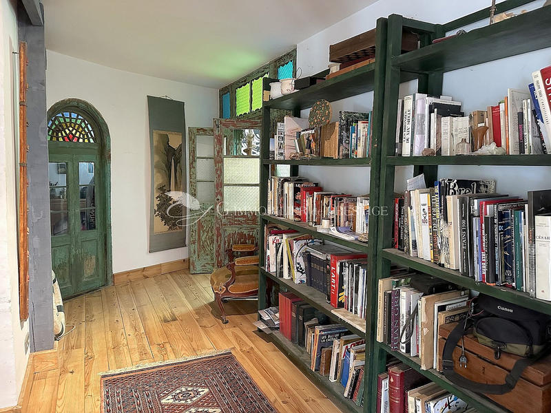 Maison - 228 m² - 5 pièces