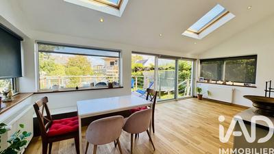 Maison de ville - 118 m² - 8 pièces