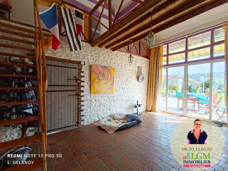 Corps de ferme - 409 m² - 9 pièces