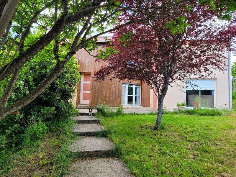 Maison - 127 m² - 8 pièces