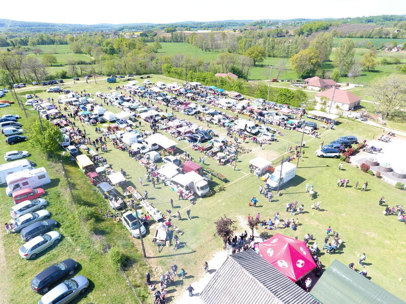 Brocante vide grenier