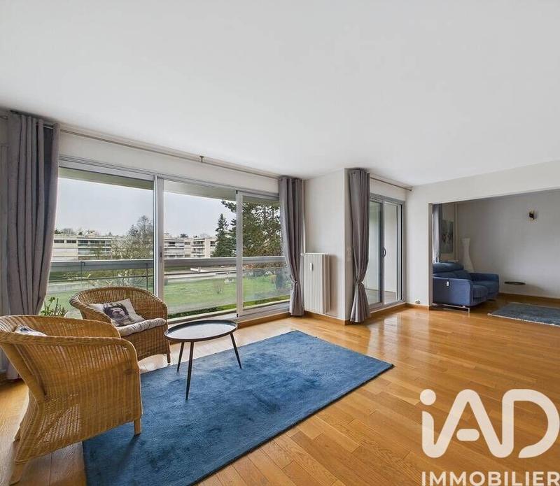 Appartement - 126 m² - 7 pièces