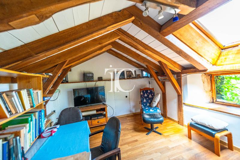 Maison - 97 m² - 5 pièces