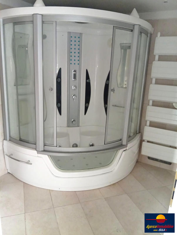 Appartement - 79 m² - 4 pièces